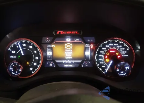 2020 Ram 1500 Rebel 4X4 5'7 Box z USA, uszkodzony, nr VIN 1C6SRFLT3LN258048